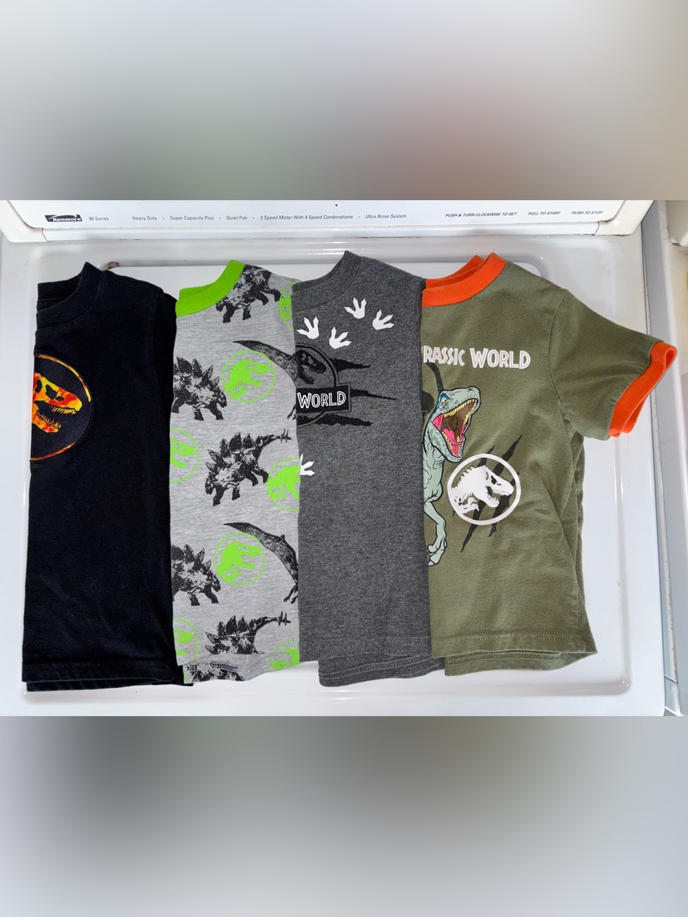 Kids' Jurassic Park World Dino Graphic Tee 4 pk 4T